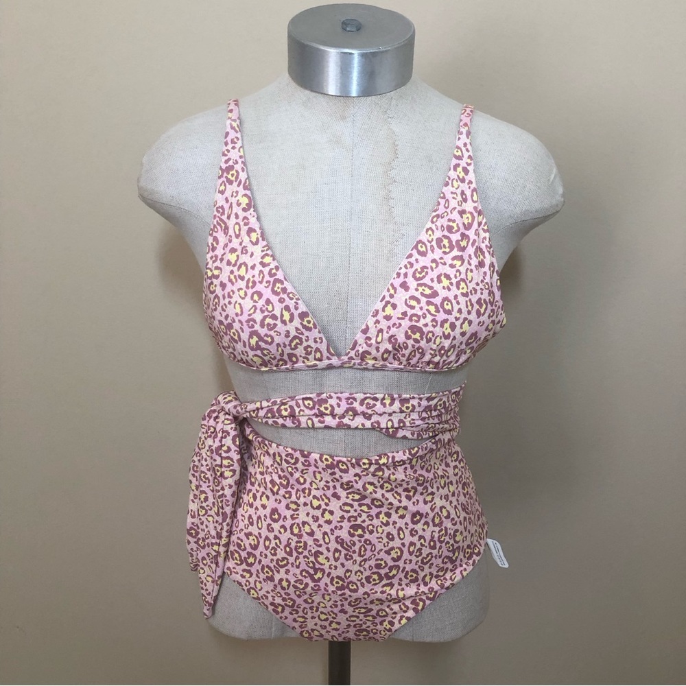Dippin' Daisy's Pink Leopard Bikini Set Sz S NWT